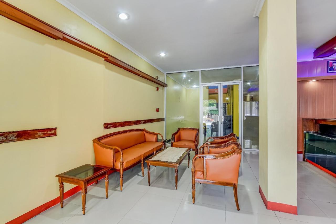 Hotel Oyo 91036 Simpang Lima Gkpri